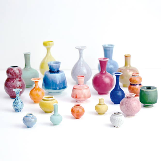 Miniature Pot All Colour Assorted: Medium