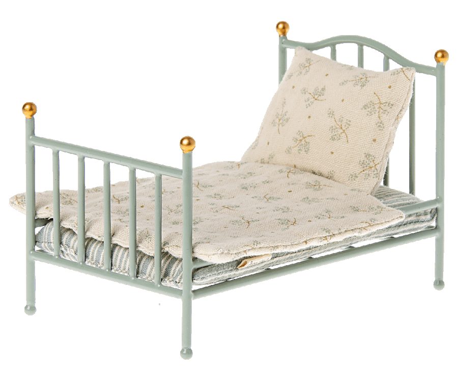 Maileg FW2022 IN STOCK Mouse Vintage Bed in Mint (Mid September 2022)